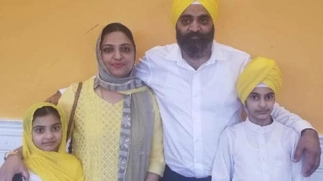 Yashveer (right) lost his parents Gurmeet Singh and Jasleen Kaur, and his 6-year-old sister after a pickup truck driver lost control of the vehicle and crashed into their minivan in Virginia on August 15 this year.(Sourced)