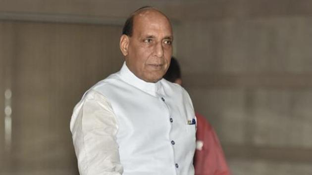 Defence Minister Rajnath Singh and Air Chief Marshal B S Dhanoa are set to travel to Paris next month to receive the first of 36 Rafale fighter jets for the Indian Air Force. (Sonu Mehta/HT PHOTO) Defence Minister Rajnath Singh and Air Chief Marshal B S Dhanoa are set to travel to Paris next month to receive the first of 36 Rafale fighter jets for the Indian Air Force. (Sonu Mehta/HT PHOTO)
