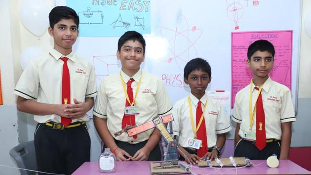 GS Shetty International School in Nahur recently organised a science exhibition.(HT PHOTO)