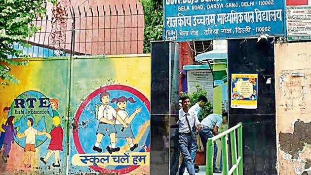 The DoE told the Delhi High Court that as many as 71 government schools do not have functional playgrounds. (Sanjeev Verma/HT PHOTO) The DoE told the Delhi High Court that as many as 71 government schools do not have functional playgrounds. (Sanjeev Verma/HT PHOTO)