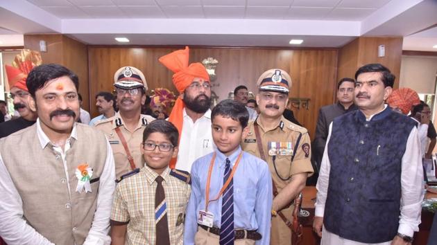 Advait Vaibhav Thakre of Podar International School, Kalyan, was awarded a scholarship by MP Eknath Shinde.(HT PHOTO)