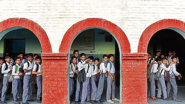 According to a DoE circular, the government is facing “acute problem” in disbursing susbidy to the students of governemnt schools. About 93,302 students don’t have functional bank accounts. (Photo by Saumya Khandelwal/ Hindustan Times) According to a DoE circular, the government is facing “acute problem” in disbursing susbidy to the students of governemnt schools. About 93,302 students don’t have functional bank accounts. (Photo by Saumya Khandelwal/ Hindustan Times)