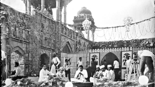 Centre for Community Knowledge collected 233 photographs of Mehrauli through the 1970s, 80s and 90s.(HT FILE)