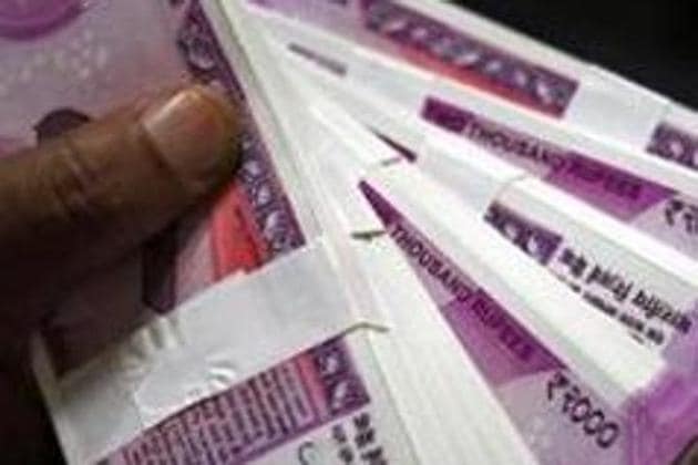 The Chatuhshrungi police booked a man, his daughter and six others on charges of cheating his son-in-law to the tune of ₹50 lakh. (Representative photo) The Chatuhshrungi police booked a man, his daughter and six others on charges of cheating his son-in-law to the tune of ₹50 lakh. (Representative photo)