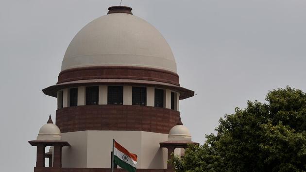 The SC granted liberty to the woman to approach the high court again to get the restrictive clause removed. (Biplov Bhuyan/HT PHOTO) The SC granted liberty to the woman to approach the high court again to get the restrictive clause removed. (Biplov Bhuyan/HT PHOTO)