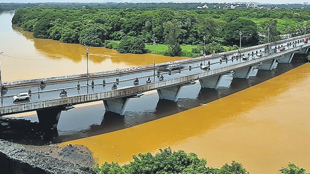 Mula-Mutha river rejuvenation project is to be executed with the help of the Japan International Co-operation Agency (Jica). Mula-Mutha river rejuvenation project is to be executed with the help of the Japan International Co-operation Agency (Jica).