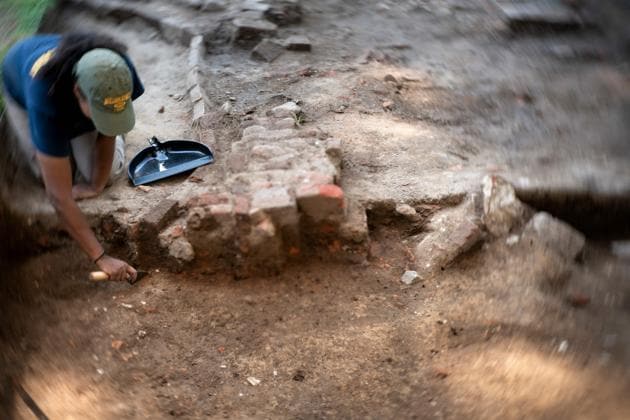 Archaeologist Charde Reid works at an archaeological dig site associated with Angela (initially documented as Angelo), the first documented African woman to arrive in the Virginia Colony. “I see a lot of connections with my own family’s background, and what began here, in 1619,” said Reid, a 32-year-old African-American Virginia native. She calls the first slaves to reach the state “our foremothers and our forefathers -- of not only African-American culture, but American culture in general.”  (Brendan Smialowski / AFP) 