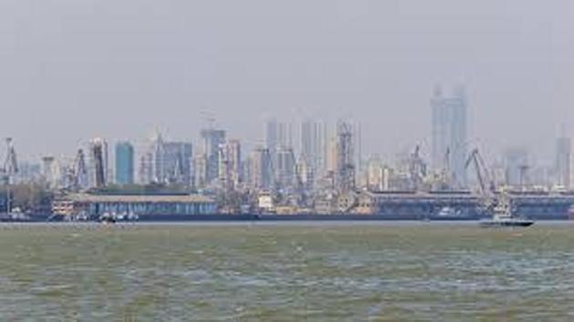 The design is ready and the civic administration has sought a nod from the ruling party in the Brihanmumbai Municipal Corporation (BMC), Shiv Sena. Sena leaders said they would clear the designs once they are approved by Sena chief Uddhav Thackeray. (HT FILE) The design is ready and the civic administration has sought a nod from the ruling party in the Brihanmumbai Municipal Corporation (BMC), Shiv Sena. Sena leaders said they would clear the designs once they are approved by Sena chief Uddhav Thackeray. (HT FILE)