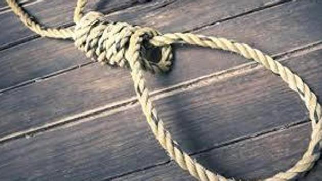 Naisar Ansari was kept in the police station’s lock-up along with another accused Amar Naik. He went to the bathroom attached with the lock-up late at night with a piece of blanket and hanged himself from the rod fixed in the ventilator. (HT FILE) Naisar Ansari was kept in the police station’s lock-up along with another accused Amar Naik. He went to the bathroom attached with the lock-up late at night with a piece of blanket and hanged himself from the rod fixed in the ventilator. (HT FILE)
