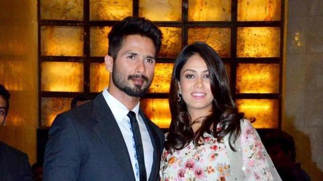 Shahid Kapoor and Mira Rajput pose for the shutterbugs.