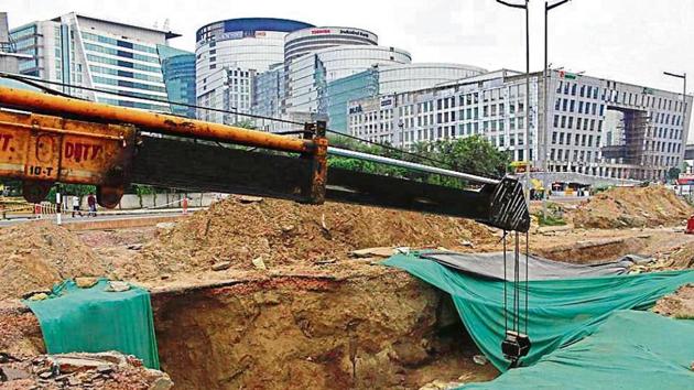Eighteen days after a massive cave-in occurred near the exit of Shankar Chowk underpass, officials of Gurugram Metropolitan Development Authority (GMDA) and DLF, said that the facility will stay partially closed till mid-September, in Gurugram. (Yogendra Kumar/Hindustan Times) Eighteen days after a massive cave-in occurred near the exit of Shankar Chowk underpass, officials of Gurugram Metropolitan Development Authority (GMDA) and DLF, said that the facility will stay partially closed till mid-September, in Gurugram. (Yogendra Kumar/Hindustan Times)