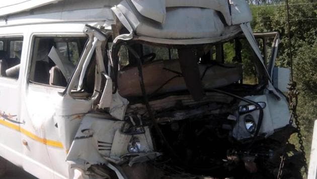 A minibus fell into a deep gorge in Rajouri district. (Image used for representational purpose). (FILE PHOTO.) A minibus fell into a deep gorge in Rajouri district. (Image used for representational purpose). (FILE PHOTO.)