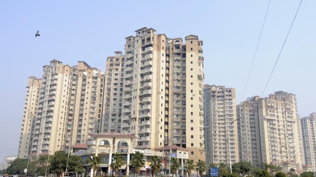 Homebuyers were assured of registries after the Supreme Court on July 23, 2019, directed the Noida and Greater Noida authorities to do the same within a month.(HT image)