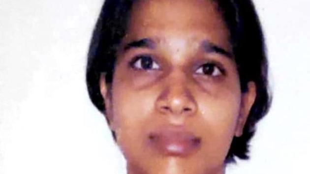 Dr Aishwariya Gargatte met with a fatal accident on Monday. Riding her Royal Enfield Bullet she went under the rear wheels of a private bus in Pune. (HT/PHOTO) Dr Aishwariya Gargatte met with a fatal accident on Monday. Riding her Royal Enfield Bullet she went under the rear wheels of a private bus in Pune. (HT/PHOTO)