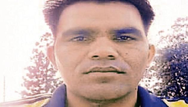 Shivjan Manjhi told the SDRF official that he wanted to go back home in Bihar, but didn’t know the address. (Sourced) Shivjan Manjhi told the SDRF official that he wanted to go back home in Bihar, but didn’t know the address. (Sourced)