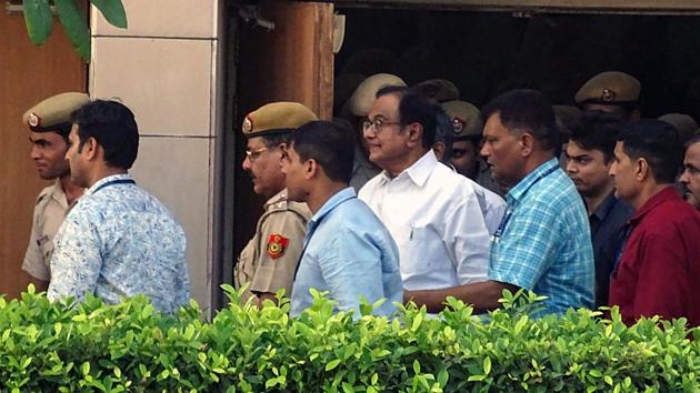 New Delhi, Aug 26 (ANI): Former Finance Minister P. Chidambaram being taken to the CBI custody till 30th August after hearing in Rouse Avenue District Court in New Delhi on Monday. (ANI Photo) New Delhi, Aug 26 (ANI): Former Finance Minister P. Chidambaram being taken to the CBI custody till 30th August after hearing in Rouse Avenue District Court in New Delhi on Monday. (ANI Photo)