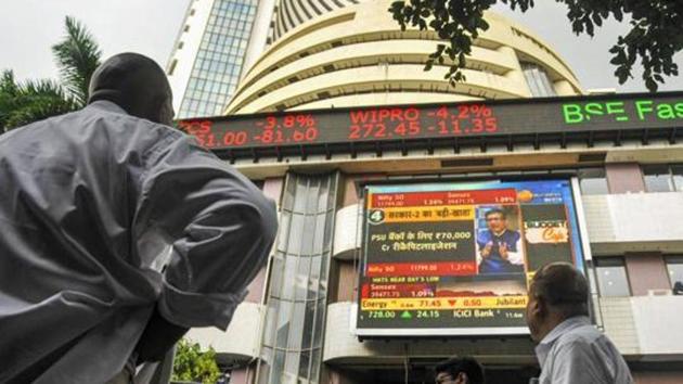 The benchmark Sensex opened at 37,658.48 from its Monday’s close of 37,494.12.(PTI File Photo)