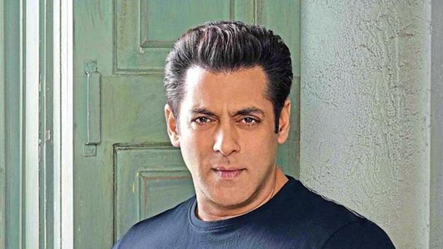 Salman Khan is grateful to fans for completing 31 years in Bollywood. Salman Khan is grateful to fans for completing 31 years in Bollywood.