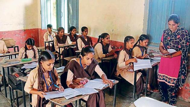 Volunteer taking class at Government Middle School, Mahle Wala, in Ferozepur(HT) Volunteer taking class at Government Middle School, Mahle Wala, in Ferozepur(HT)