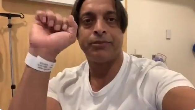 Shoaib Akhtar after his knee surgery(Twitter)