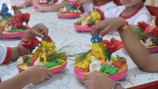 Eco friendly Ganesha idols made by children on display. (Praful Gangurde/ HT Photo/Representative Purposes only) Eco friendly Ganesha idols made by children on display. (Praful Gangurde/ HT Photo/Representative Purposes only)