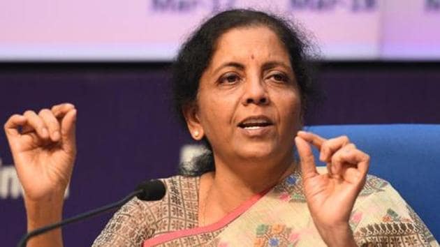 Union Finance Minister Nirmala Sitharaman announced the merger of 10 state-run banks into 4 banks in New Delhi on Friday. Andhra Bank is due to be merged with Union Bank of India as part of banking sector reforms.(HT PHOTO.)