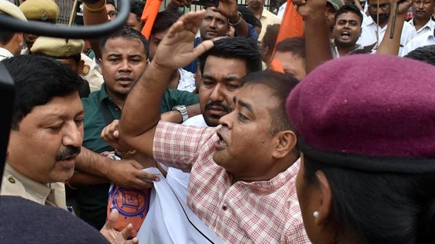 Activists of Yuba Chatra Parishad Asom staging a protest against National Register of Citizens (NRC) in Guwahati. (ANI Photo) Activists of Yuba Chatra Parishad Asom staging a protest against National Register of Citizens (NRC) in Guwahati. (ANI Photo)