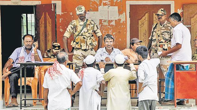 The total number of applicants and applications made public in the final list of the National Register of Citizens is higher than the respective figures in the July 2018 draft list, authorities said on Sunday, attributing the mix-up to an error in digitisation of records.(PTI Photo) The total number of applicants and applications made public in the final list of the National Register of Citizens is higher than the respective figures in the July 2018 draft list, authorities said on Sunday, attributing the mix-up to an error in digitisation of records.(PTI Photo)