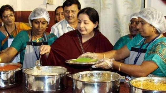 Former Tamil Nadu Chief Minister late Jayalalithaa had launched the Amma Canteens in 2013. The canteens have now lost their sheen due to official apathy and lack of the required patronage.(HT FILE PHOTO.)