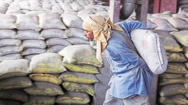 In April 2019, cement production at 29.2 million tonnes (mt) was 12.0% lower on a month-on-month basis.(Bloomberg photo) In April 2019, cement production at 29.2 million tonnes (mt) was 12.0% lower on a month-on-month basis.(Bloomberg photo)