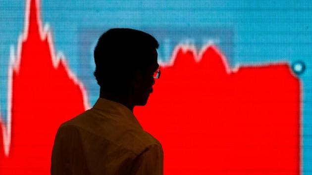 Tuesday was the first day of business after the poor GDP and core sector growth numbers over the last few days. The markets were closed on Monday for Ganesh Chaturthi.(REUTERS) Tuesday was the first day of business after the poor GDP and core sector growth numbers over the last few days. The markets were closed on Monday for Ganesh Chaturthi.(REUTERS)