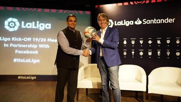 Jose Antonio Cachaza, Managing Director, LaLiga India (R) with Manish Chopra, Director and Head of Partnerships India, Facebook.(La Liga)