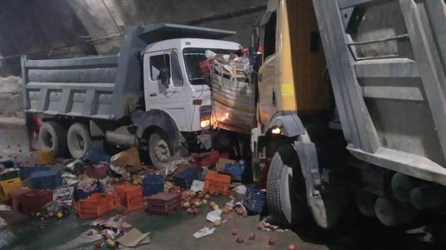 The complaint in the matter was lodged by Yadav who was riding the motorbike that was hit by a dumper truck registered in Pune in the name of Rajyog Enterprises. (HT REPRESENTATIVE PHOTO) The complaint in the matter was lodged by Yadav who was riding the motorbike that was hit by a dumper truck registered in Pune in the name of Rajyog Enterprises. (HT REPRESENTATIVE PHOTO)