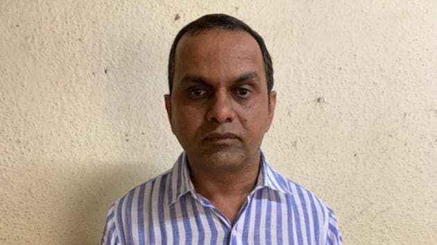 Man wanted in 2015 dacoity of Rs 2 crore arrested by Pune police ...