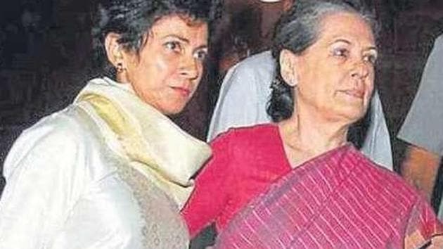 Sonia Gandhi with the newly appointed Haryana Congress chief Kumari Selija.(HT photo)