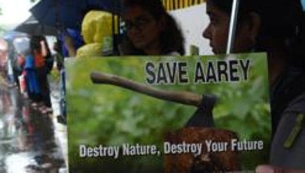Shiv Sena corporator and standing committee chairman Yashwant Jadhav on Wednesday filed a writ petition in the Bombay high court (HC) alleging that the tree authority has committed a fraud by ignoring statutory provisions and sanctioning the cutting of trees at Aarey Milk Colony. (Hindustan Times) Shiv Sena corporator and standing committee chairman Yashwant Jadhav on Wednesday filed a writ petition in the Bombay high court (HC) alleging that the tree authority has committed a fraud by ignoring statutory provisions and sanctioning the cutting of trees at Aarey Milk Colony. (Hindustan Times)