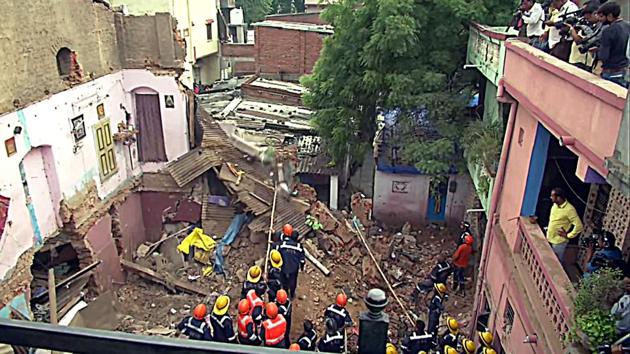 Rescue operations underway after a three-storey building collapses at the Amraiwadi area in Ahmedabad on Thursday.(ANI Photo) Rescue operations underway after a three-storey building collapses at the Amraiwadi area in Ahmedabad on Thursday.(ANI Photo)