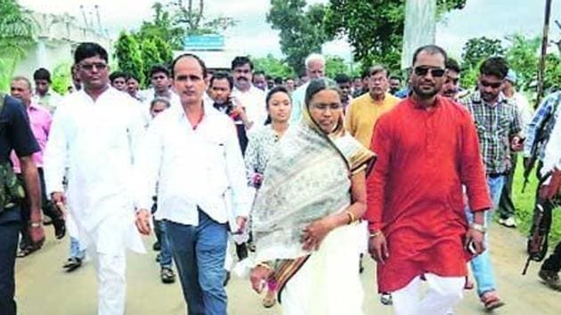 BJP MLA Bhima Mandavi’s death has made it necessary to hold bypolls in Dantewada. Ojaswi Mandavi, wife of the slain BJP leader, Bhima Mandavi and Congress’ Devati Karma will now face each other in a fight to lead their constituency. (del_alpha/Twitter) BJP MLA Bhima Mandavi’s death has made it necessary to hold bypolls in Dantewada. Ojaswi Mandavi, wife of the slain BJP leader, Bhima Mandavi and Congress’ Devati Karma will now face each other in a fight to lead their constituency. (del_alpha/Twitter)