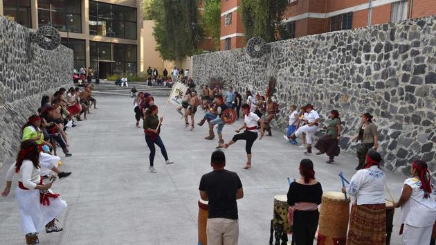 In pre-conquest Mexico, ulama was played in various contexts, including fertility rituals and wars. The court was a highly symbolic realm, representing the duality of the universe. But the outcome was very real for the players, who risked being sacrificed, usually by decapitation. The ritual died out soon after the Catholic conquistadors arrived, in 1519. (Rocio Vazquez / AFP) 