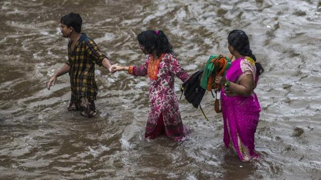 Following the heavy rains on Wednesday, flight operations at Chhatrapati Shivaji Maharaj International Airport (CSMIA) continued to be affected on Thursday.(Pratik Chorge/HT Photo)