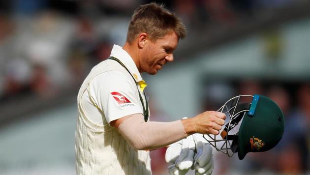 David Warner walks off dejected after losing his wicket.(Action Images via Reuters)