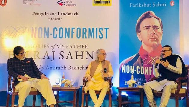Amitabh Bachchan, Anil Dharker and Parikshat Sahni at the book launch. Amitabh Bachchan, Anil Dharker and Parikshat Sahni at the book launch.