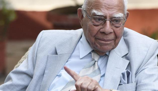 Ram Jethmalani is survived by his son, noted lawyer Mahesh Jethmalani and a daughter based in the US. His other daughter Rani Jethmalani died a few years ago.(HT FILE Photo)