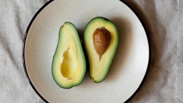 Researchers have found that avocados are the wonder food which can help obese people in bringing about a change in their eating habits.(Unsplash) Researchers have found that avocados are the wonder food which can help obese people in bringing about a change in their eating habits.(Unsplash)