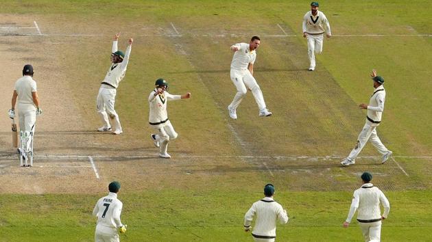 Australia retained the urn after defeating England in 4th Ashes Test.(Reuters)