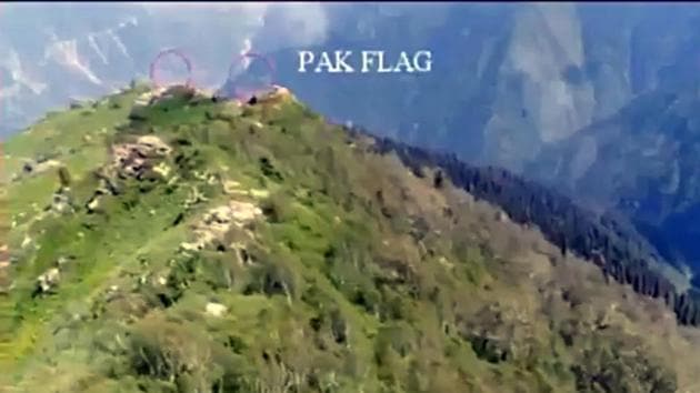 Indian Army foiled an infiltration attempt by a Pakistani BAT(Border Action Team) squad along the Line of Control in Keran Sector of Kupwara in the 1st week of Aug. Bodies of eliminated Pakistani Army regulars/terrorists along with equipment seen.(Photo: ANI)