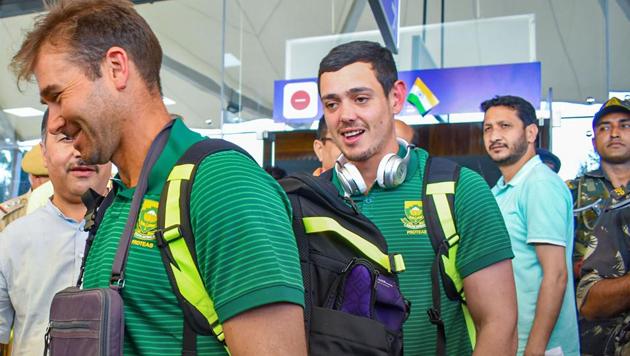 South African cricket team arrives at Kangra airport, in Dharamshala.(PTI)