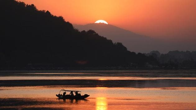 A family rests inside their boat during sunset, at Dal Lake, in Srinagar, Jammu and Kashmir, India, on Monday, September 09, 2019. Image for representation purpose. (Photo: Waseem Andrabi / Hindustan Times) A family rests inside their boat during sunset, at Dal Lake, in Srinagar, Jammu and Kashmir, India, on Monday, September 09, 2019. Image for representation purpose. (Photo: Waseem Andrabi / Hindustan Times)