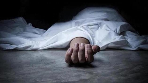 Police said the septic tank caved in when the labourers, reportedly manual scavengers, were removing the wooden chamber inside one Balram Sahni’s house (HT FILE) Police said the septic tank caved in when the labourers, reportedly manual scavengers, were removing the wooden chamber inside one Balram Sahni’s house (HT FILE)