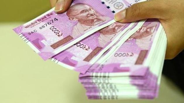 J&K was governed by its EPF scheme of 1961 and Employees Deposit Linked Insurance (EDLI) linked scheme of 2000 (Since the IL&FS defaults, it can be noted that NBFCs and housing finance companies (HFCs) were facing a crisis of confidence, sending call money rates higher and overall liquidity tight.)(Mint photo)